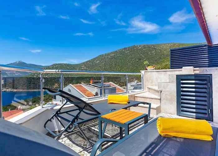 2 Bedroom 7408 Kalkan
